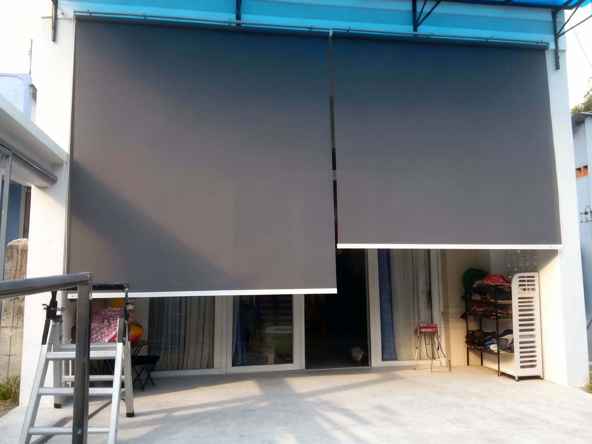 Rèm cửa tự động ngoài trời