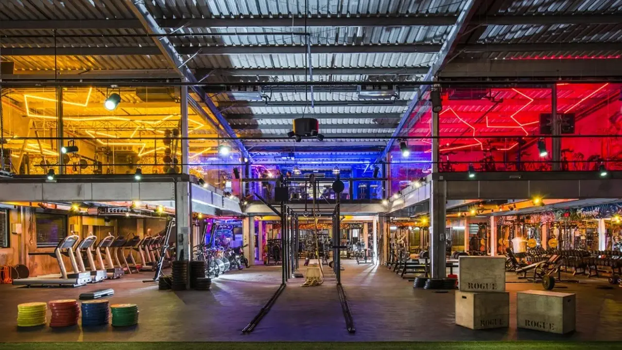 mẫu thiết kế nội thất đẹp The Warehouse Gym