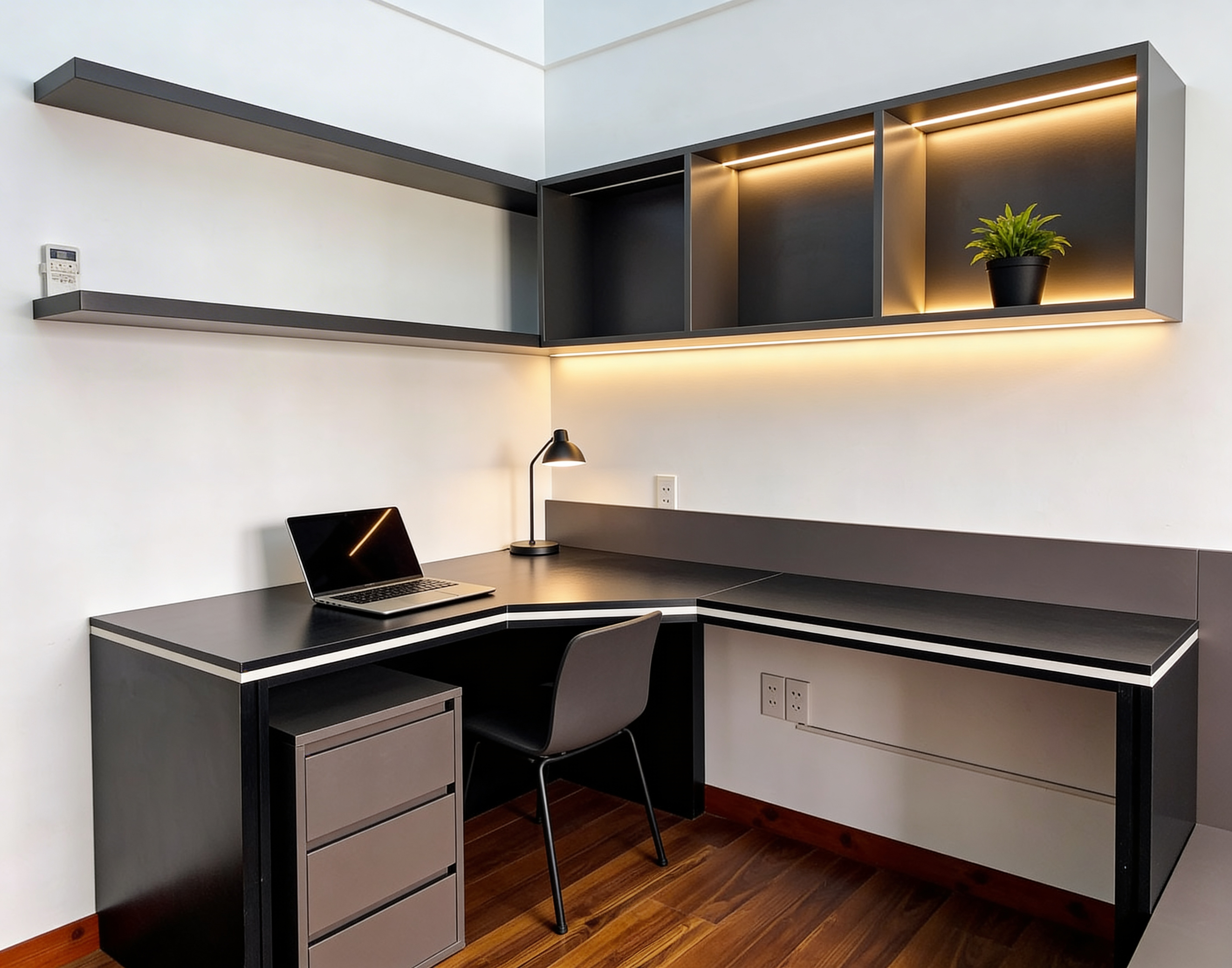 Sửa chữa chung cư trọn gói Lovera Vista bàn làm việc chữ L hiện đại