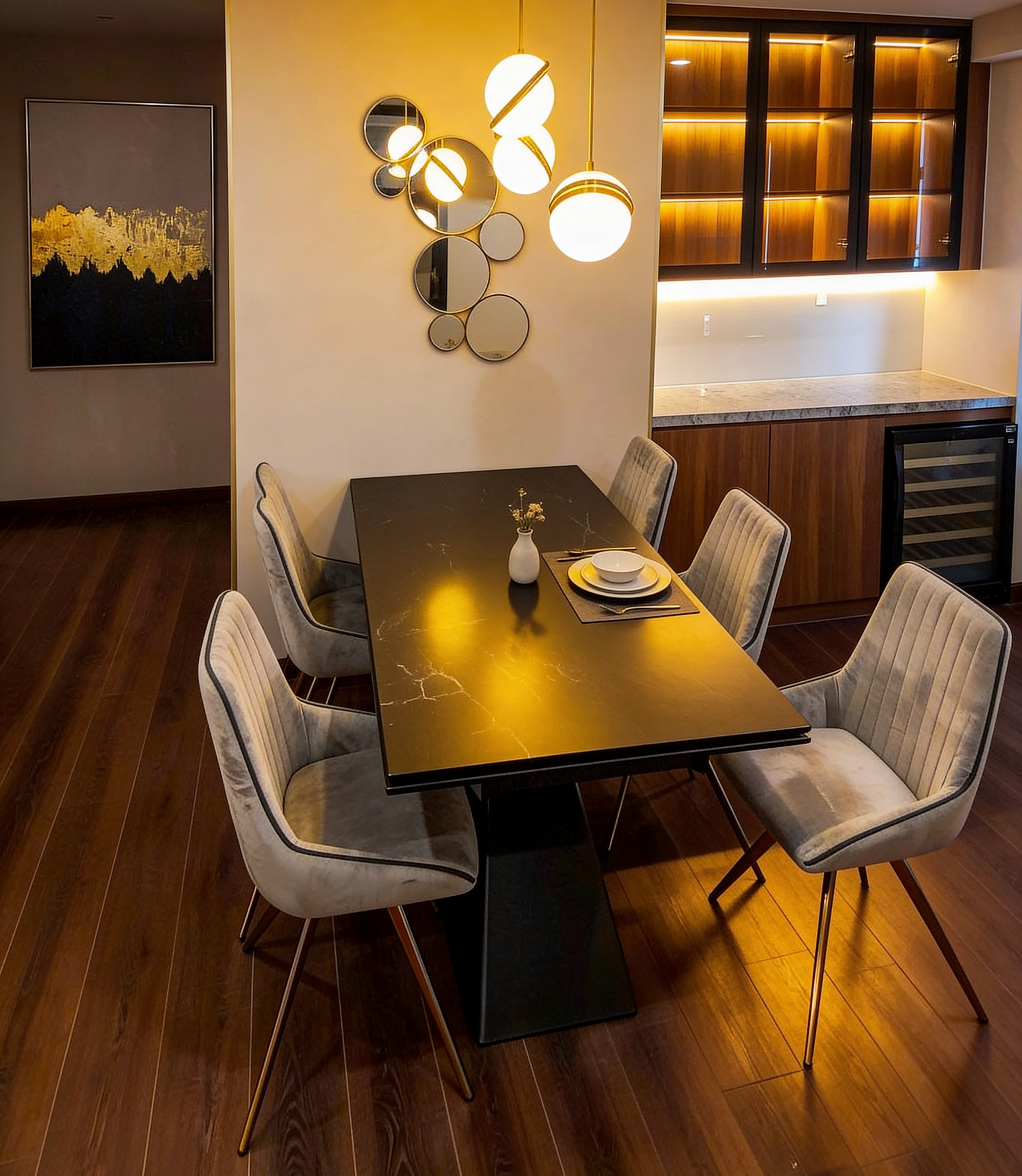 Cải tạo nội thất Chung Cư Chợ Nga khu vực bàn ăn hiện đại với bộ bàn ghế bọc nỉ và đèn thả nghệ thuật sang trọng