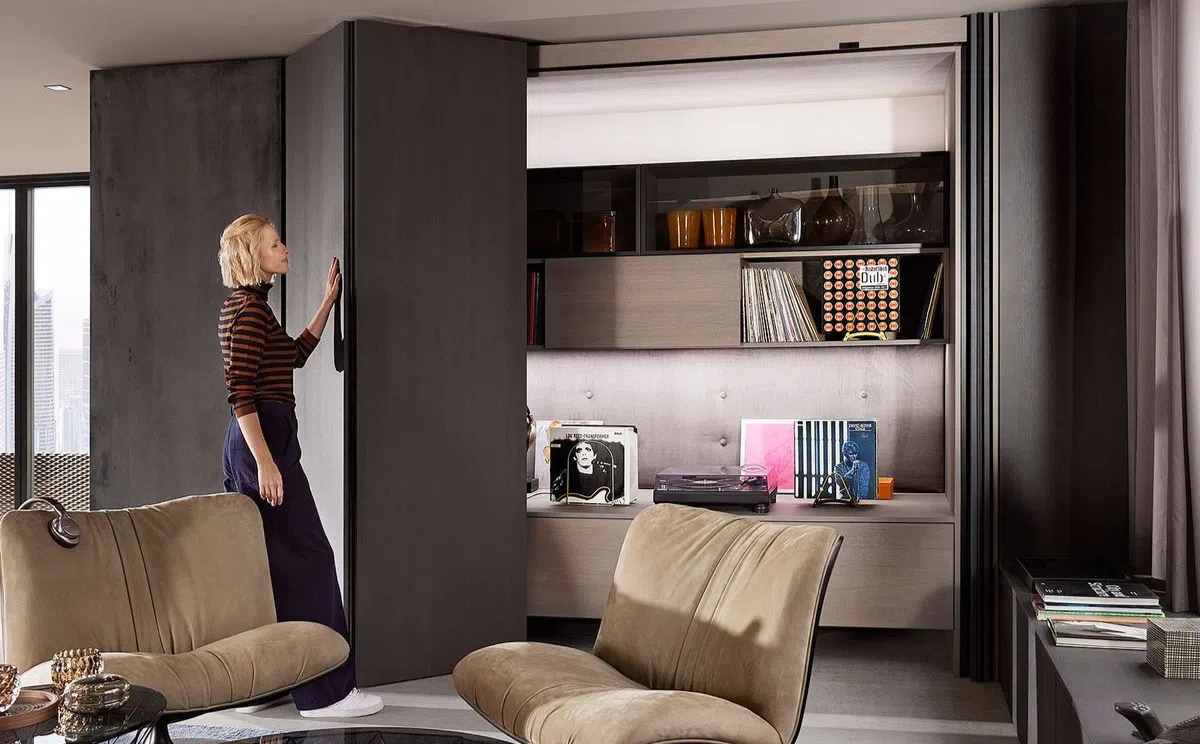 Cửa trượt xếp âm REVEGO