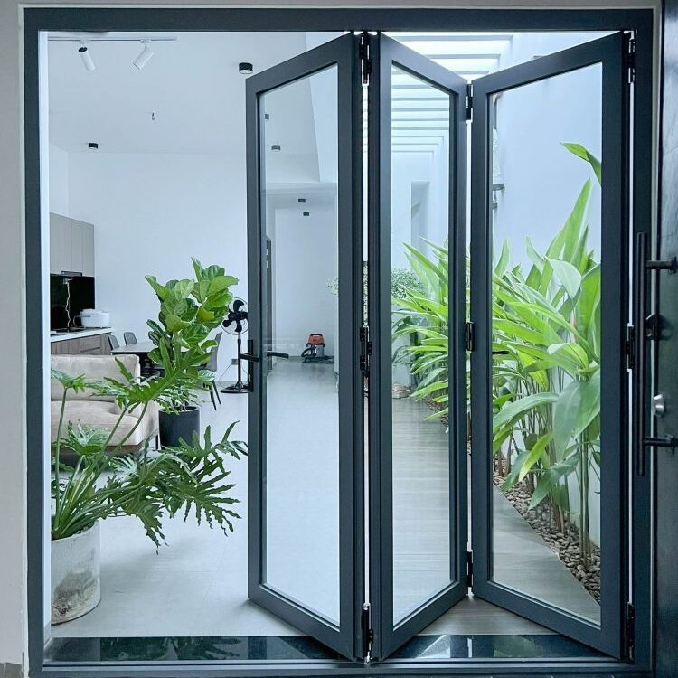 Cửa xếp trượt