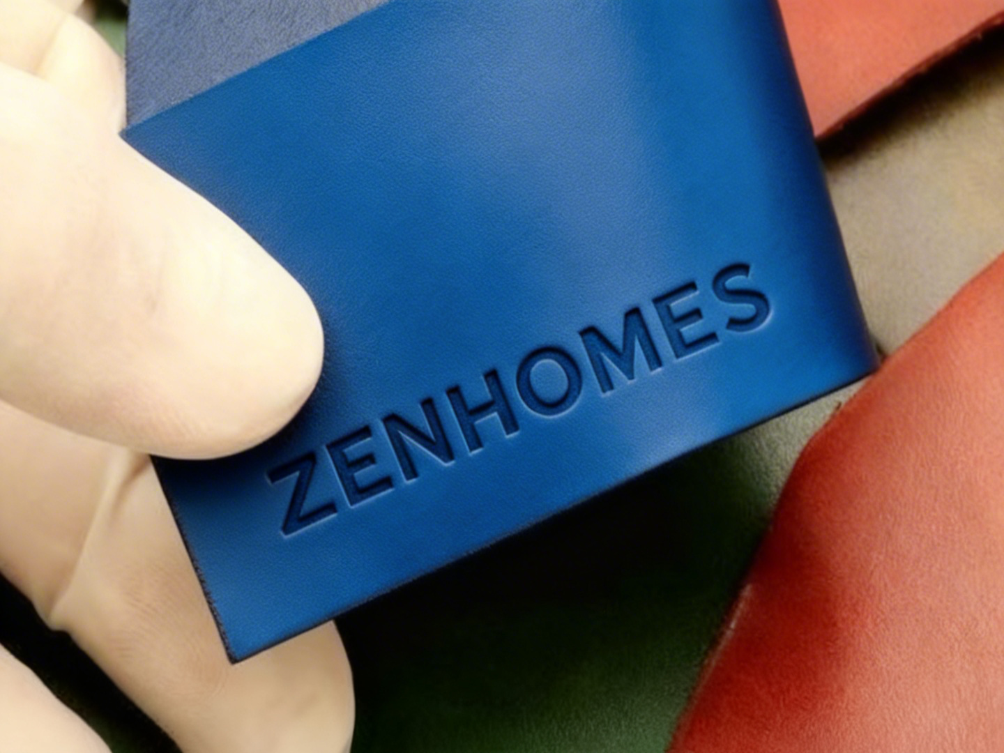 Mẫu da bò thật màu xanh dùng sản xuất sofa tại Zenhomes