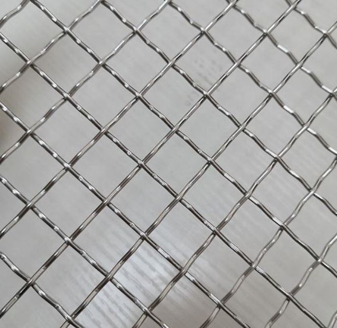lưới inox ô vuông
