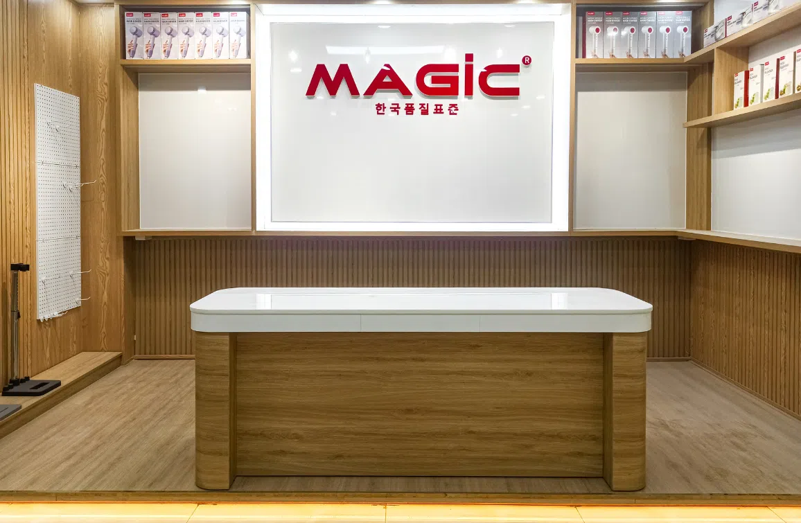 thiết kế showroom magic bình chánh
