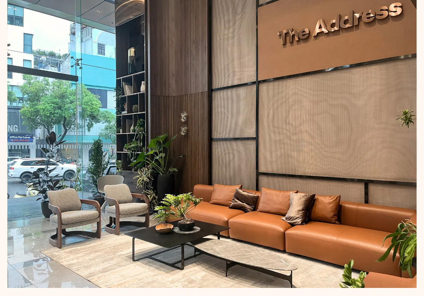 thi công nôi thất khu vực đón khách văn phòng address