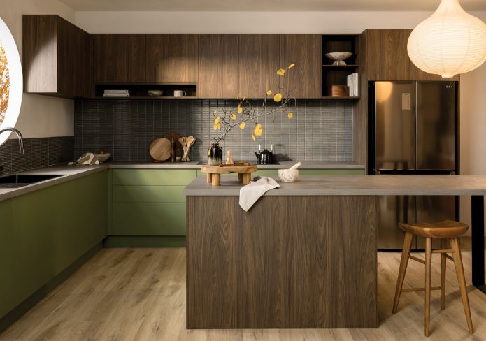 tủ bếp gỗ óc chó laminate